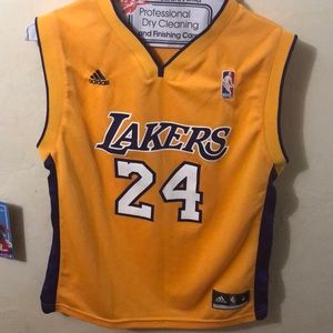 Womens Kobe Bryant Jersey M (wont last long)